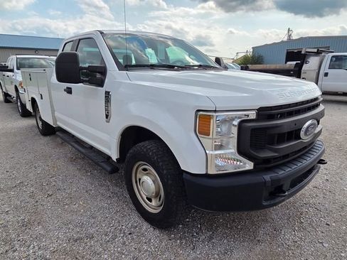 Used 2021 Ford F250 XL w/ Power Equipment Group RWD image 1