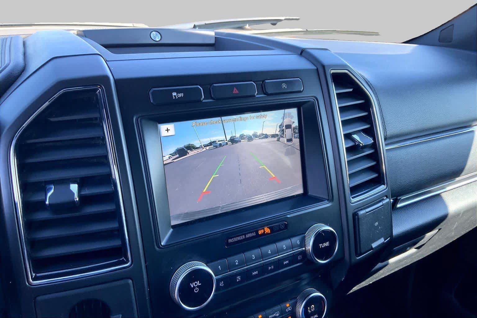 Used 2018 Ford Expedition Max Limited RWD image 27