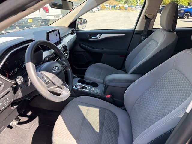 Used 2020 Ford Escape SE FWD image 8