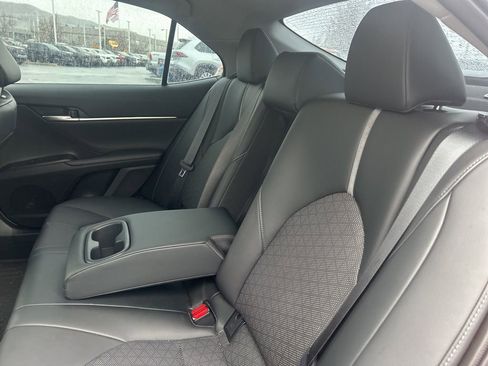 Used 2023 Toyota Camry XSE image 16