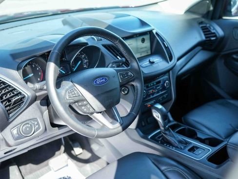 Used 2019 Ford Escape SEL AWD/4WD image 28
