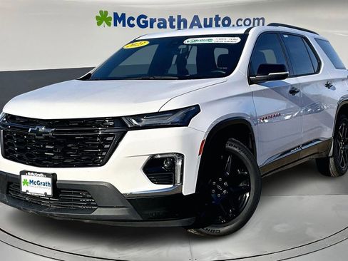 Certified 2023 Chevrolet Traverse Premier w/ Redline Edition image 3