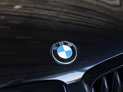 Used 2023 BMW 540i xDrive w/ M Sport Package AWD/4WD image 14
