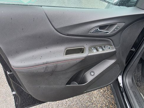 Certified 2023 Chevrolet Equinox RS image 30