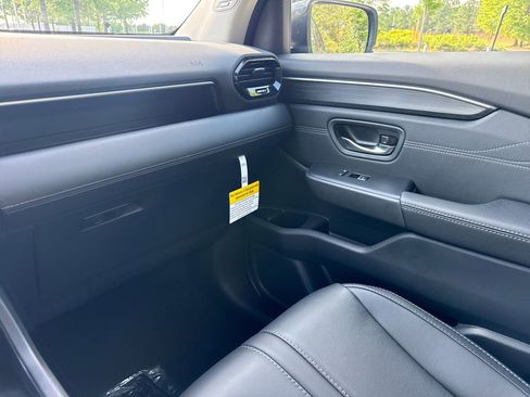 New 2026 Honda Pilot Touring image 17