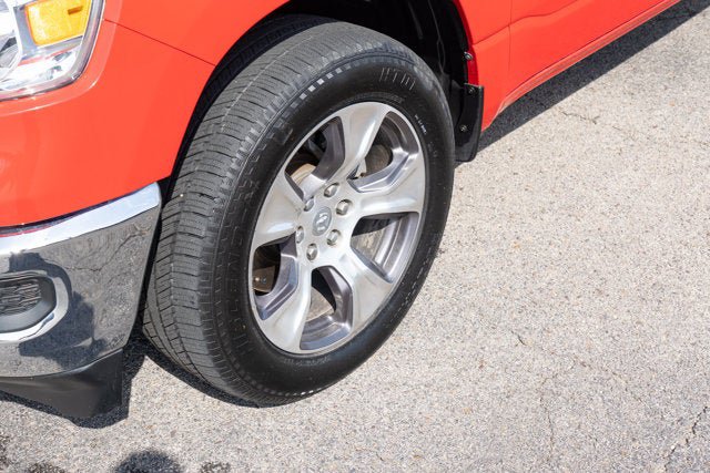 Used 2024 RAM 1500 Laramie RWD image 9