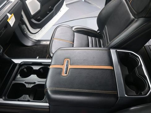 Certified 2024 Ford F350 Platinum image 20