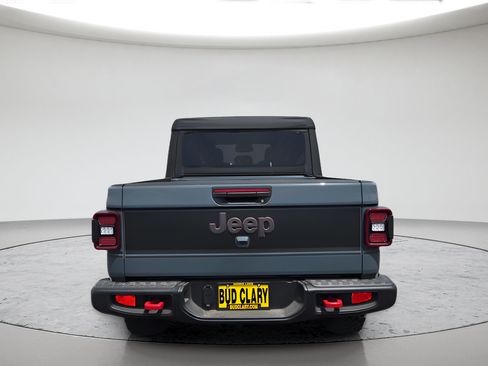 New 2026 Jeep Gladiator Rubicon AWD/4WD image 5