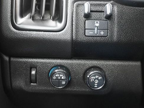 Used 2019 Chevrolet Colorado ZR2 w/ ZR2 Dusk Special Edition AWD/4WD image 24