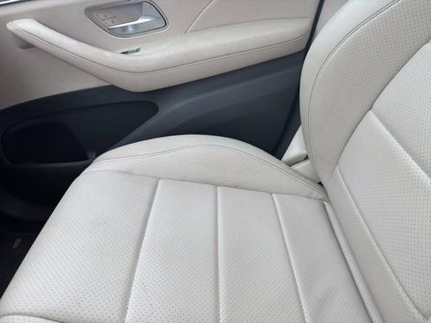 Used 2020 Mercedes-Benz GLS 450 4MATIC image 12