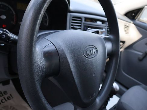 Used 2009 Kia Rio LX FWD image 17