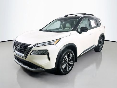 Used 2021 Nissan Rogue SL FWD image 3