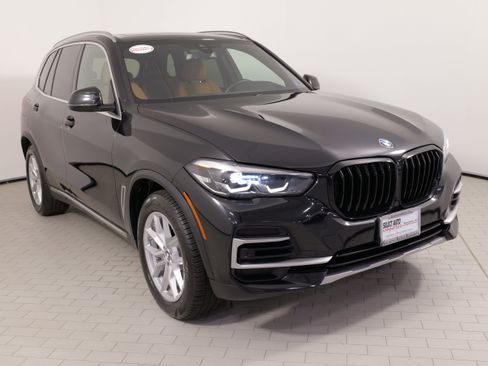Used 2023 BMW X5 xDrive40i w/ Premium Package AWD/4WD image 6