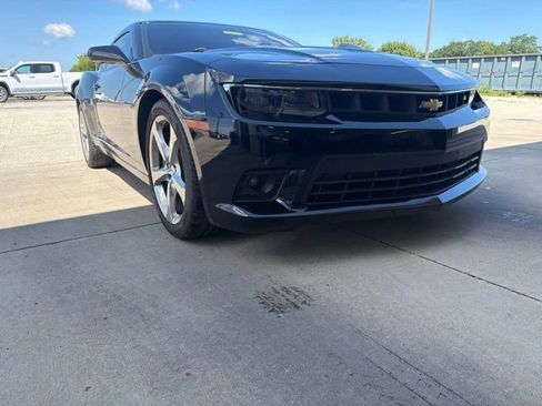 Used 2015 Chevrolet Camaro SS w/ RS Package RWD image 4