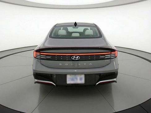 Used 2025 Hyundai Sonata SEL image 6