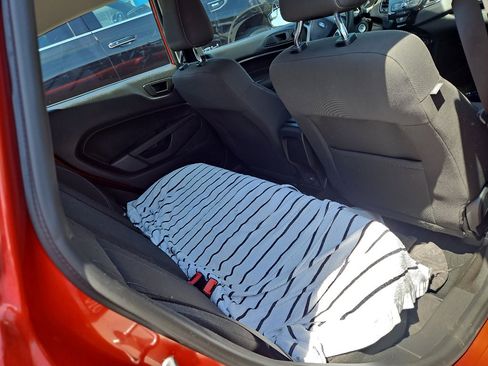Used 2019 Ford Fiesta SE w/ Equipment Group 201A FWD image 6