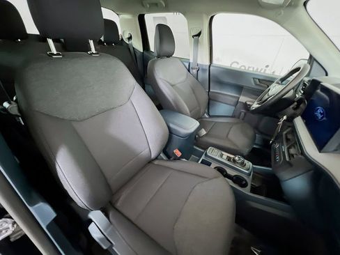 New 2025 Ford Maverick XL image 16