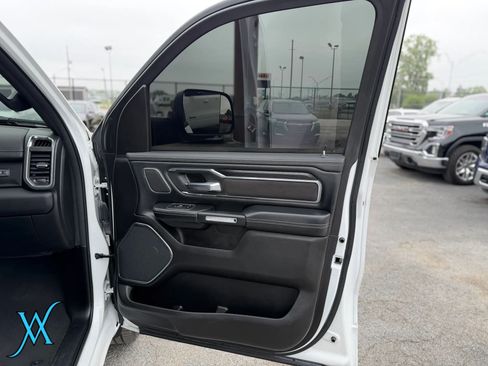 Used 2024 RAM 1500 Laramie AWD/4WD image 21