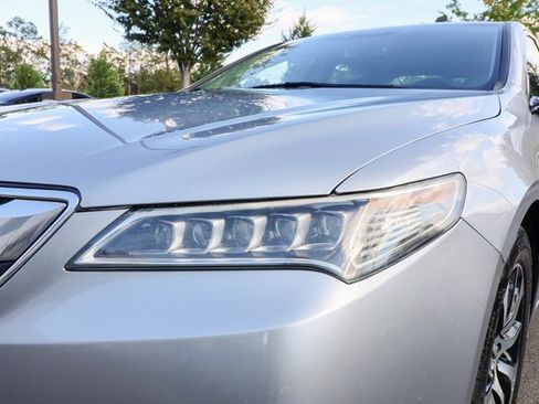 Used 2017 Acura TLX w/ Technology Package image 18