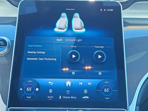 New 2026 Mercedes-Benz GLC 43 AMG GLC 43 AMG image 17