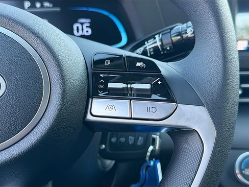 New 2026 Hyundai Elantra SE image 28