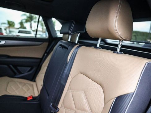 New 2026 Volkswagen Atlas Cross Sport SE image 34