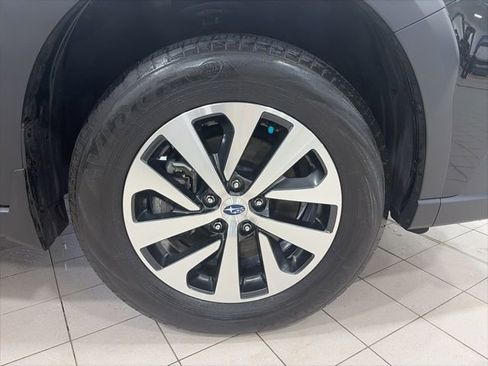 Used 2024 Subaru Outback Premium AWD/4WD image 24