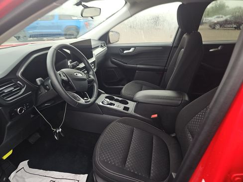 Used 2024 Ford Escape Active w/ Tech Pack #2 AWD/4WD image 7