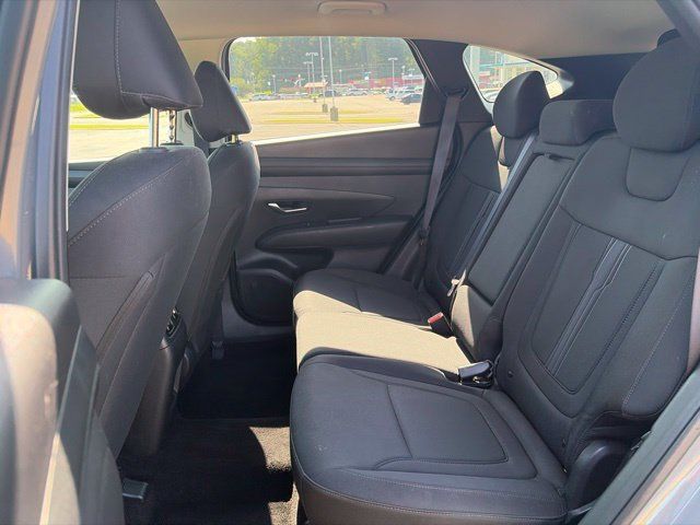 Used 2025 Hyundai Tucson SEL FWD image 6