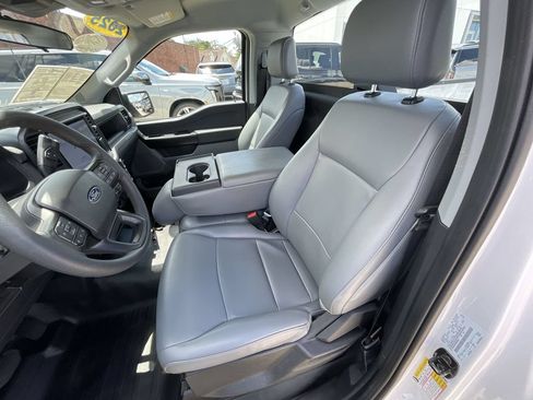 Used 2025 Ford F150 XL RWD image 18