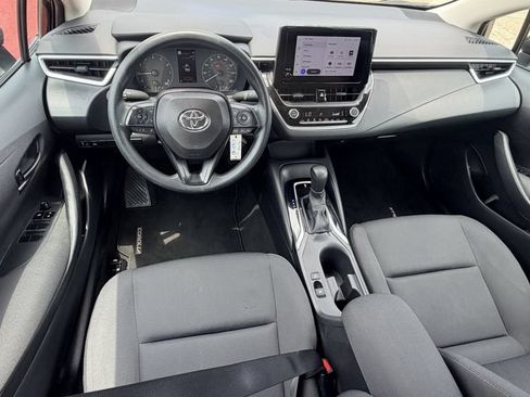 Used 2024 Toyota Corolla LE FWD image 13