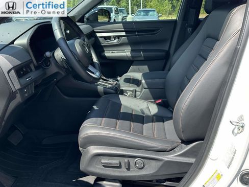 Certified 2025 Honda CR-V Sport-L image 4
