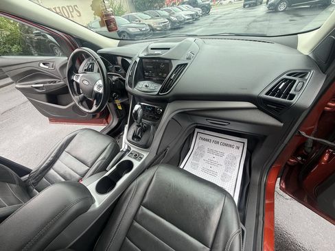 Used 2015 Ford Escape SE w/ Equipment Group 201A AWD/4WD image 21