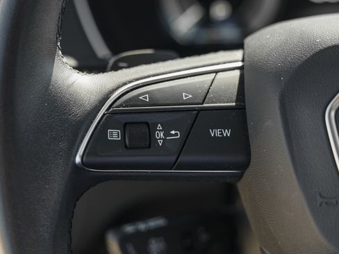 Used 2021 Audi Q5 e Premium Plus image 17