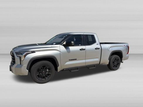 Used 2022 Toyota Tundra SR5 RWD image 7