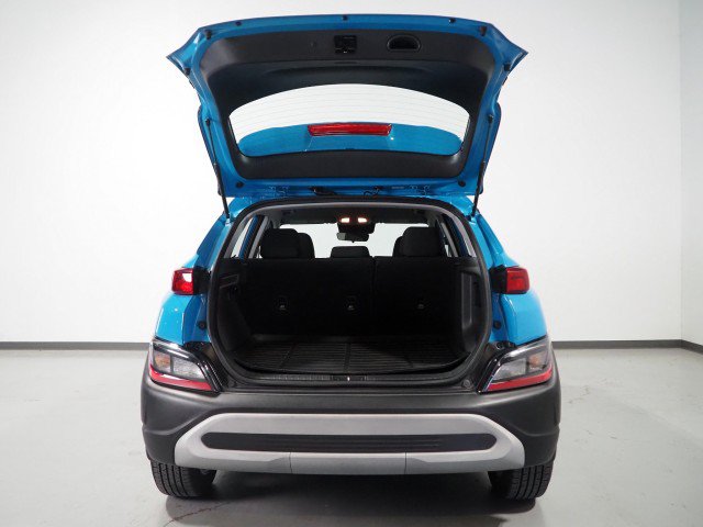 Used 2022 Hyundai Kona SE FWD image 37