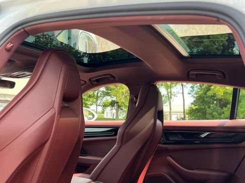 Certified 2026 Porsche Panamera 4 AWD/4WD image 25