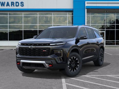 New 2026 Chevrolet Traverse Z71 w/ Driver Confidence Package image 6