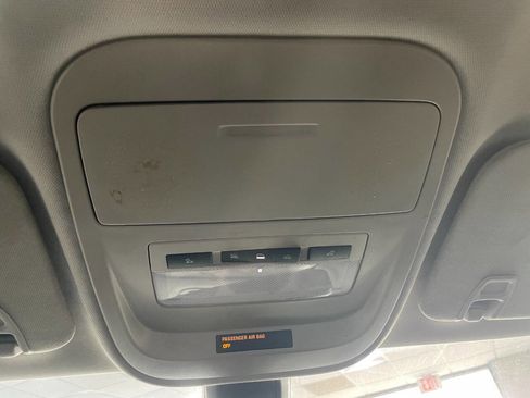 Used 2017 Chevrolet Colorado LT w/ LT Convenience Package image 38