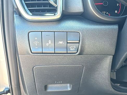 Used 2020 Kia Sportage SX FWD image 9