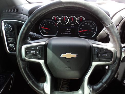 Used 2019 Chevrolet Silverado 1500 LT w/ All-Star Edition AWD/4WD image 11
