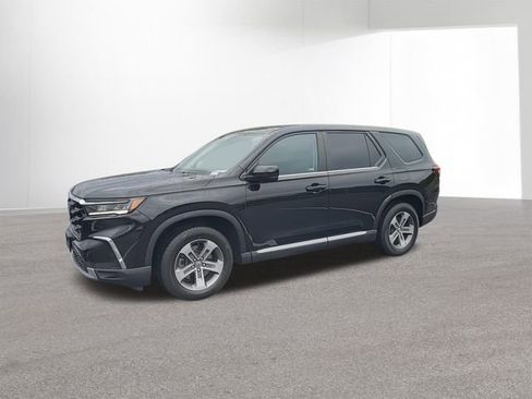 Used 2023 Honda Pilot EX-L image 4