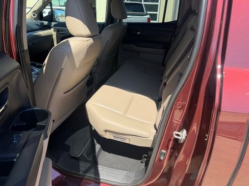 Used 2019 Honda Ridgeline RTL image 12
