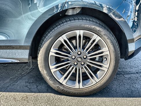 Used 2024 Land Rover Range Rover Evoque Dynamic SE image 34