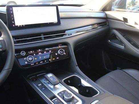 Certified 2026 INFINITI QX60 Luxe w/ Cargo Package image 16