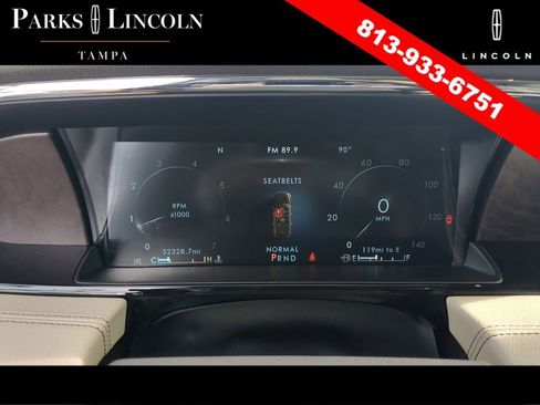 Used 2023 Lincoln Navigator Reserve AWD/4WD image 32