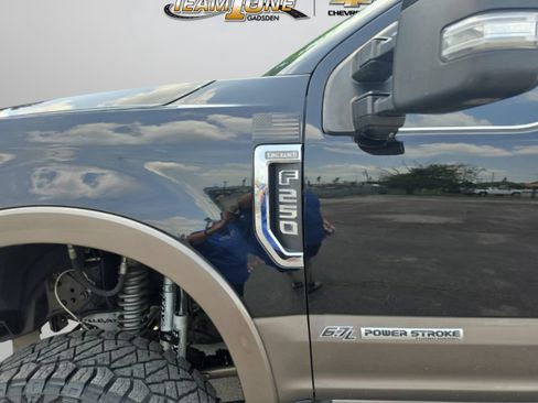 Used 2021 Ford F250 King Ranch w/ King Ranch Ultimate Package AWD/4WD image 33