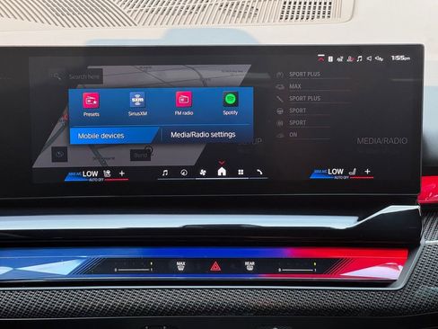 Used 2025 BMW M5 w/ Carbon Package image 14