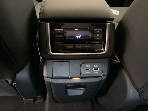 New 2026 Subaru Ascent Premium image 13