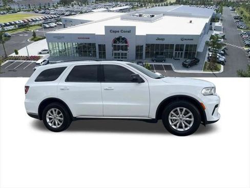 Certified 2023 Dodge Durango SXT Launch Edition RWD image 15